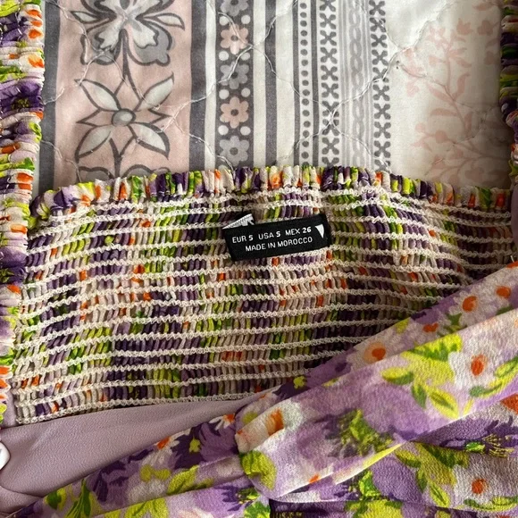 Zara floral ruched puff sleeve bodycon dress - Picture 3 of 4